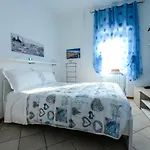 Uno Sguardo Sui Sassi מטרה