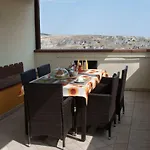 Uno Sguardo Sui Sassi 3*