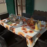 לינה וארוחת בוקר Uno Sguardo Sui Sassi מטרה