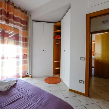 Bed & Breakfast Uno Sguardo Sui Sassi 3*
