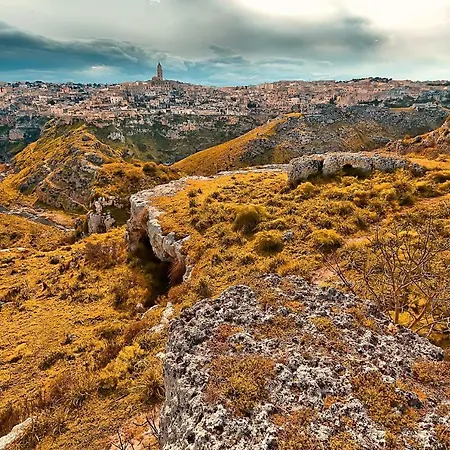 Bed & Breakfast Uno Sguardo Sui Sassi 3*