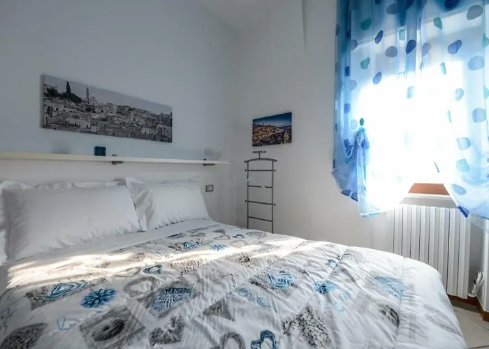 Uno Sguardo Sui Sassi Matera